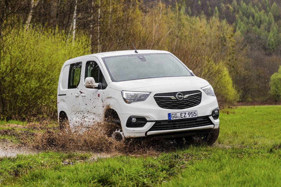  Opel Combo Cargo 4x4 2019 года  (фото 29 из 39)
